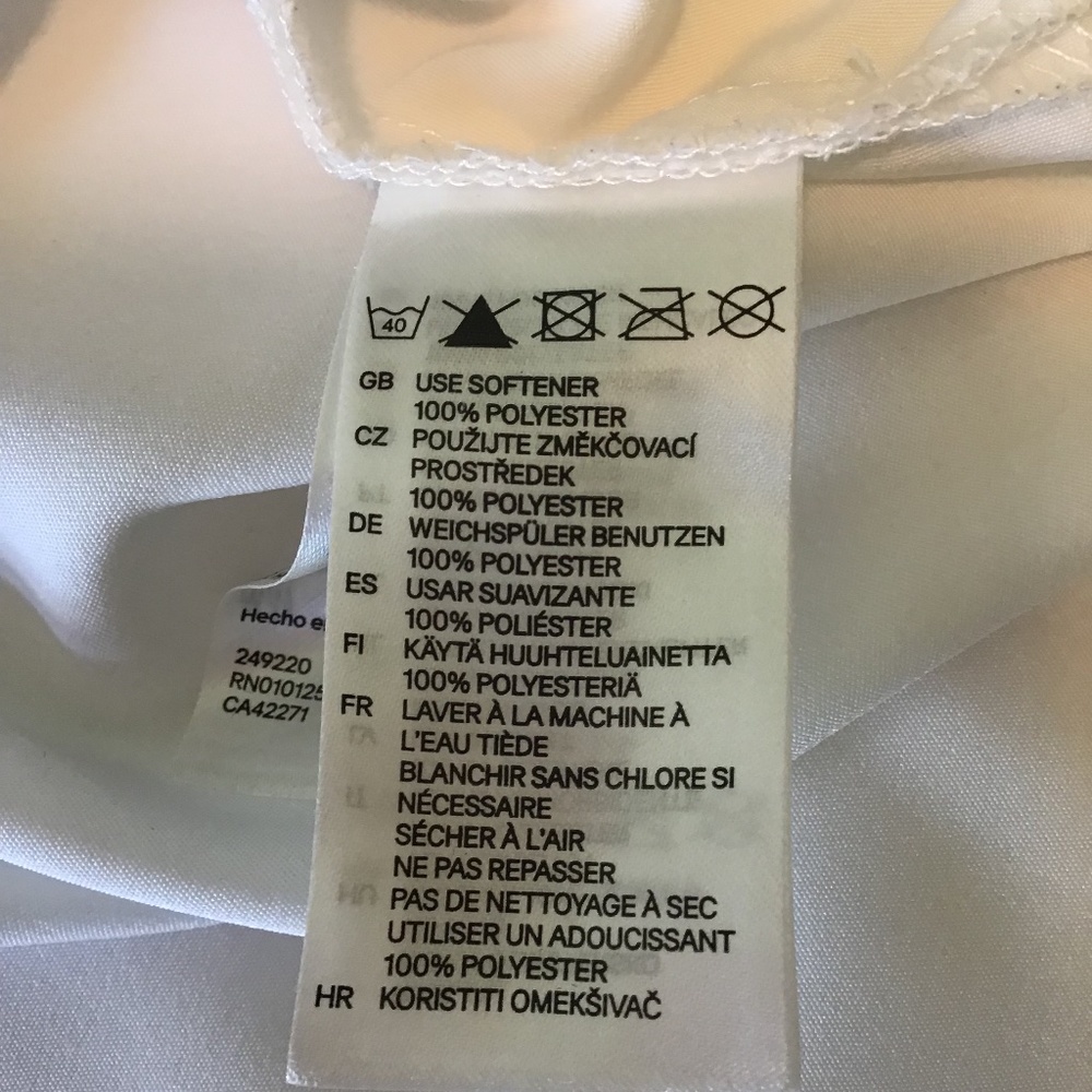 H & M Blouse - Picture 8 of 9